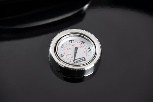 Угольный гриль Weber Master-Touch GBS E-5750 57 см, черный