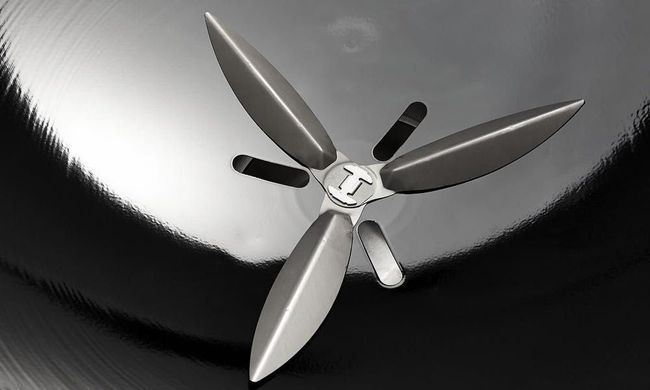 Вугільний гриль Weber Classic Kettle 47 см, чорний