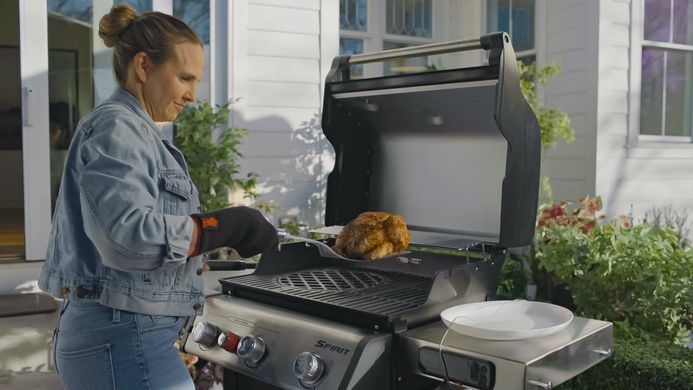 Газовий гриль Weber Spirit EPX-325S GBS чорний