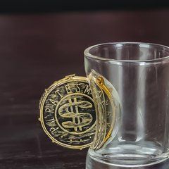 Рюмка с гербом, монетой, якоре &ndash; под заказ в ассортименте
